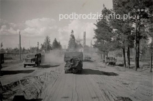Kolosowo-granica-brama-1941.jpg